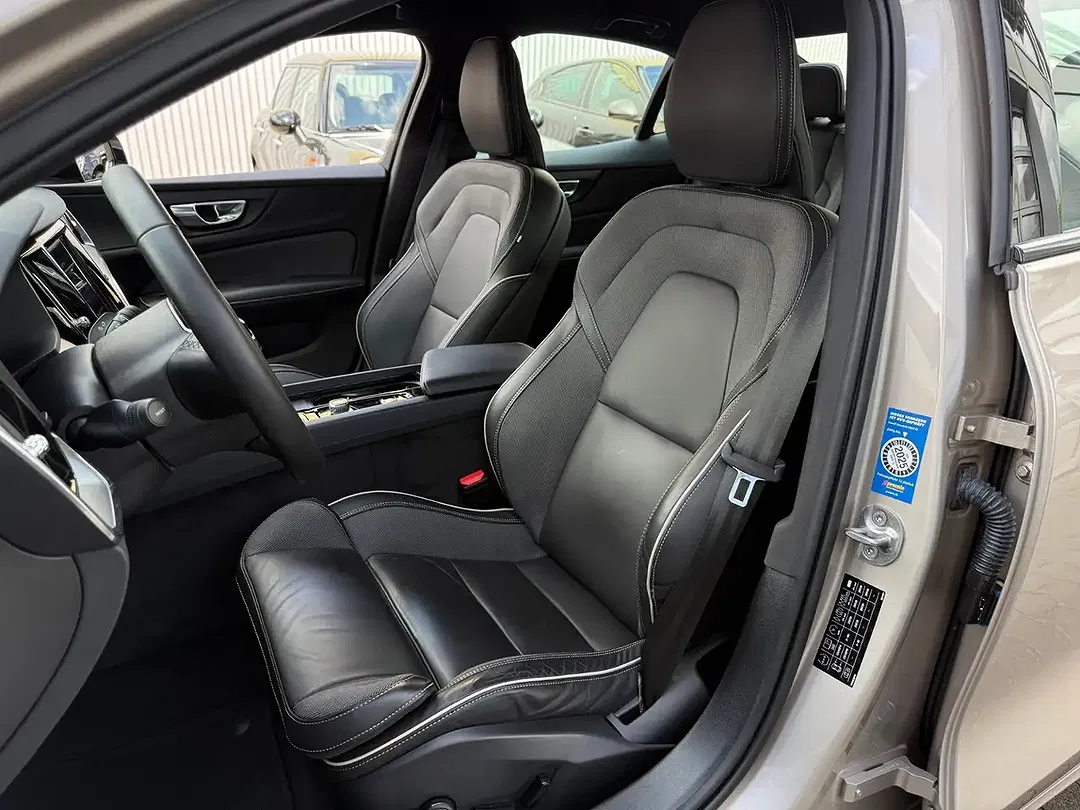 Volvo S60 B5 AWD Plus Dark - Thumbnail 12