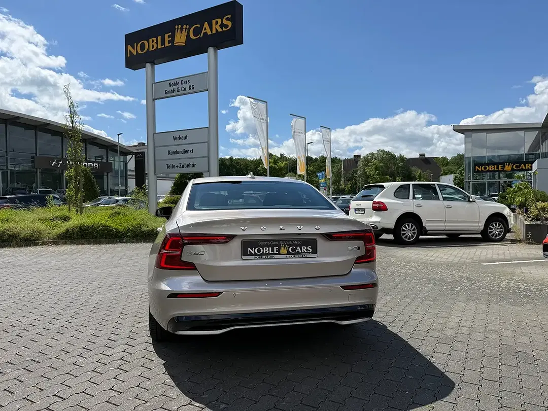 Volvo S60 B5 AWD Plus Dark - Thumbnail 7