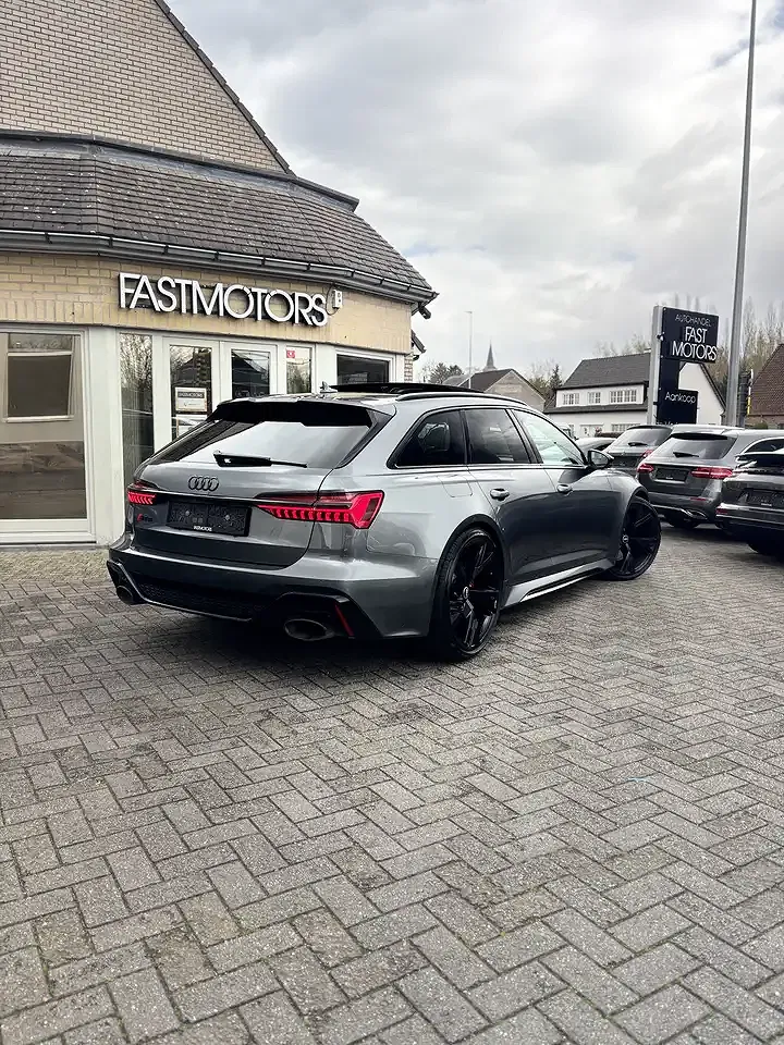 Audi RS6 4.0 V8 TFSI tiptronic quattro Avant - Thumbnail 4