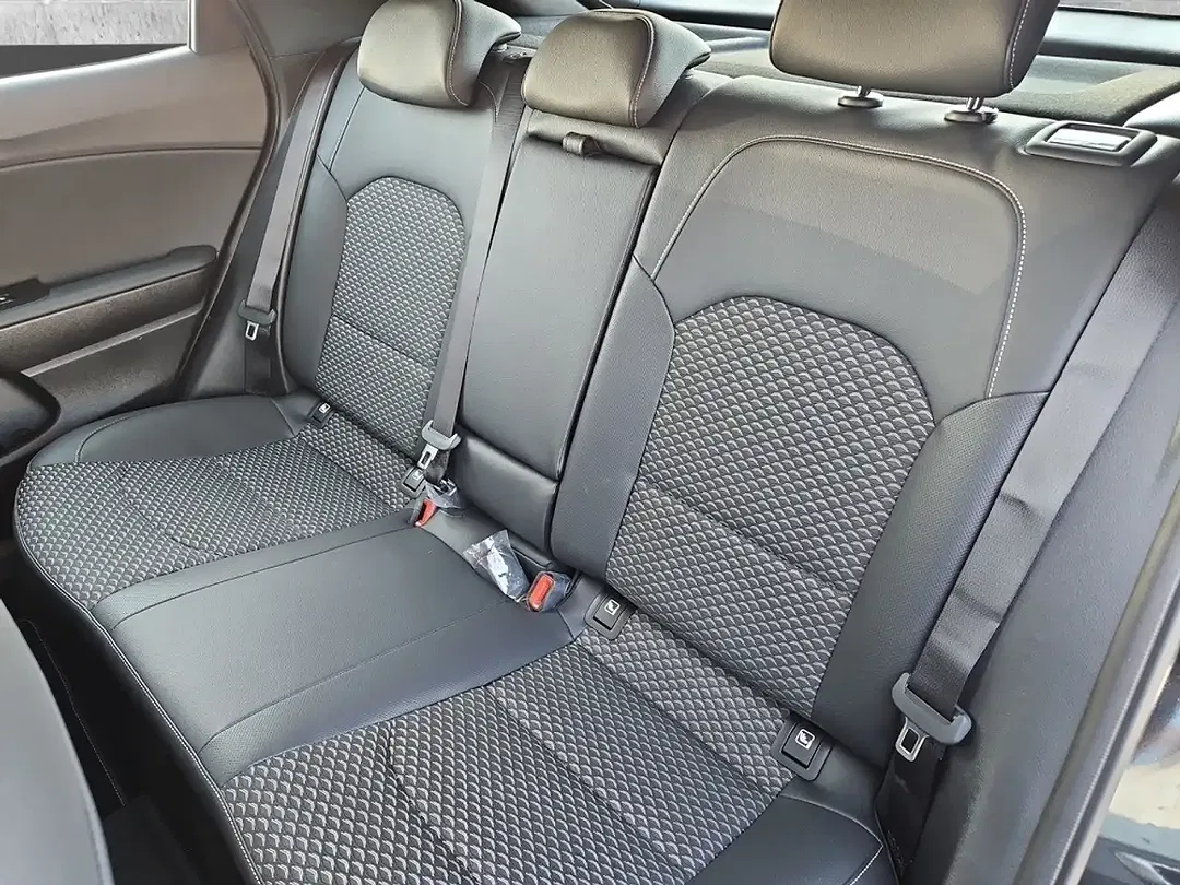 Kia XCeed 1.5 T-GDI Vision - Thumbnail 12