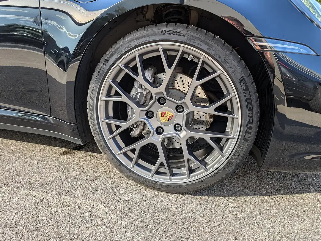 Porsche 992 Sport Chrono Carrera Cabriolet - Thumbnail 10