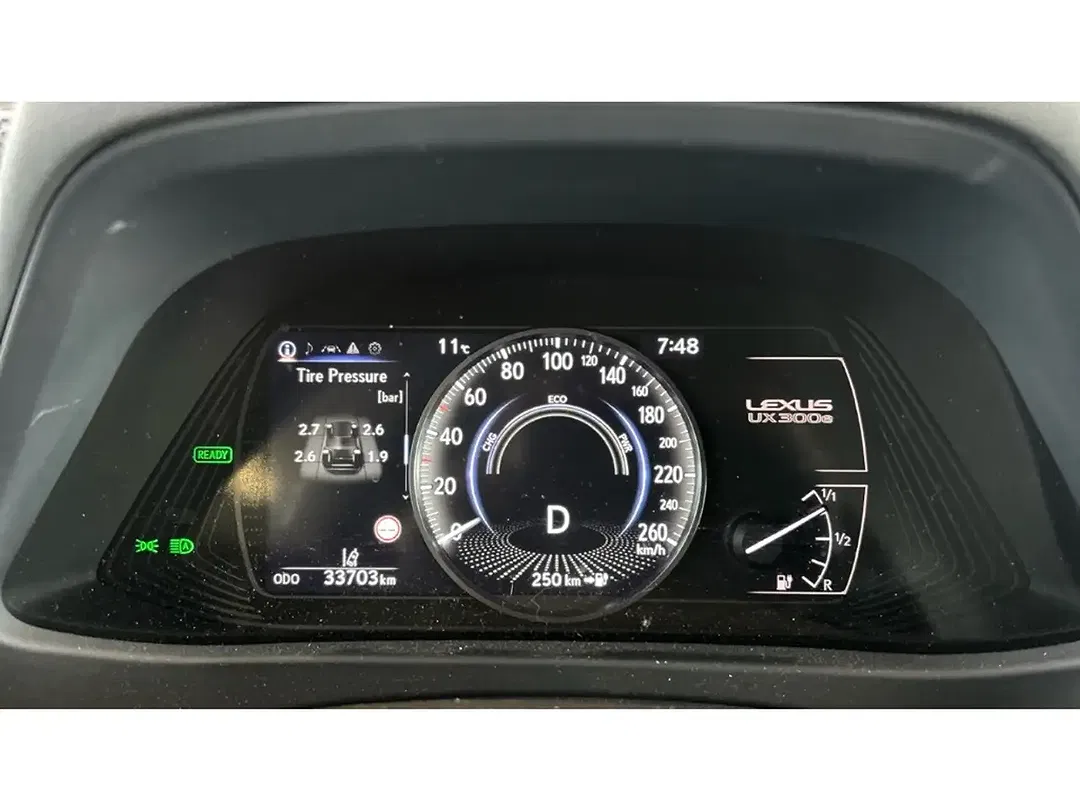 Lexus UX 300e Premium - Thumbnail 8