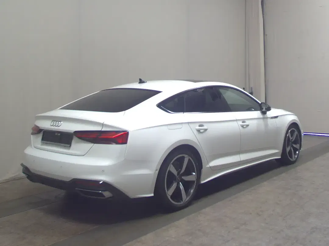 Audi A5 35 TDI Sportback S line - Thumbnail 4