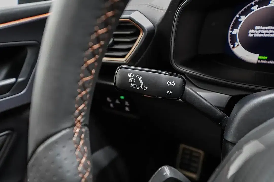 CUPRA Leon 1.5 eTSI DSG Sportstourer - Thumbnail 10