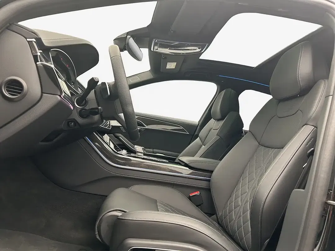 Audi S8 TFSI Matrix LED - Thumbnail 10