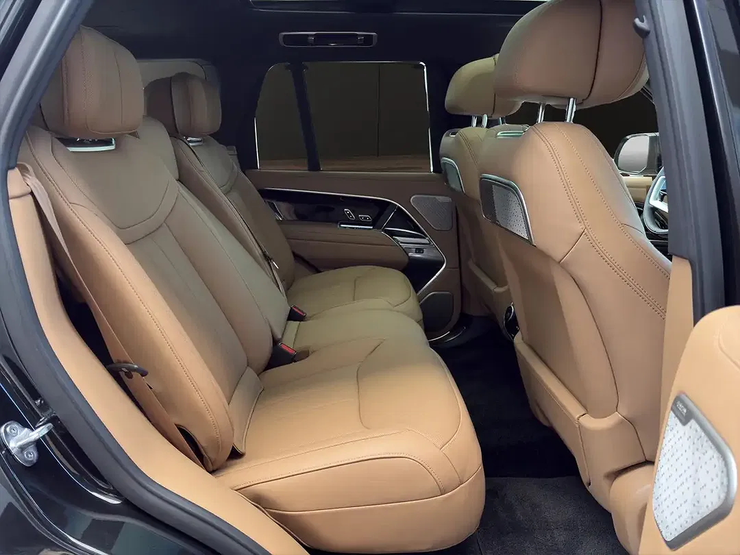 Land Rover Range Rover P550e PHEV Hybrid Autobiography - Thumbnail 7