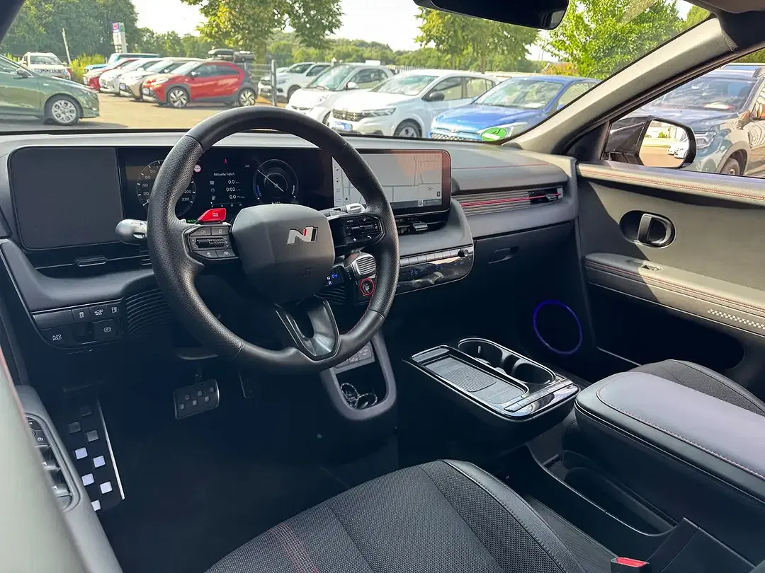 Hyundai IONIQ 5 N Line - Thumbnail 14
