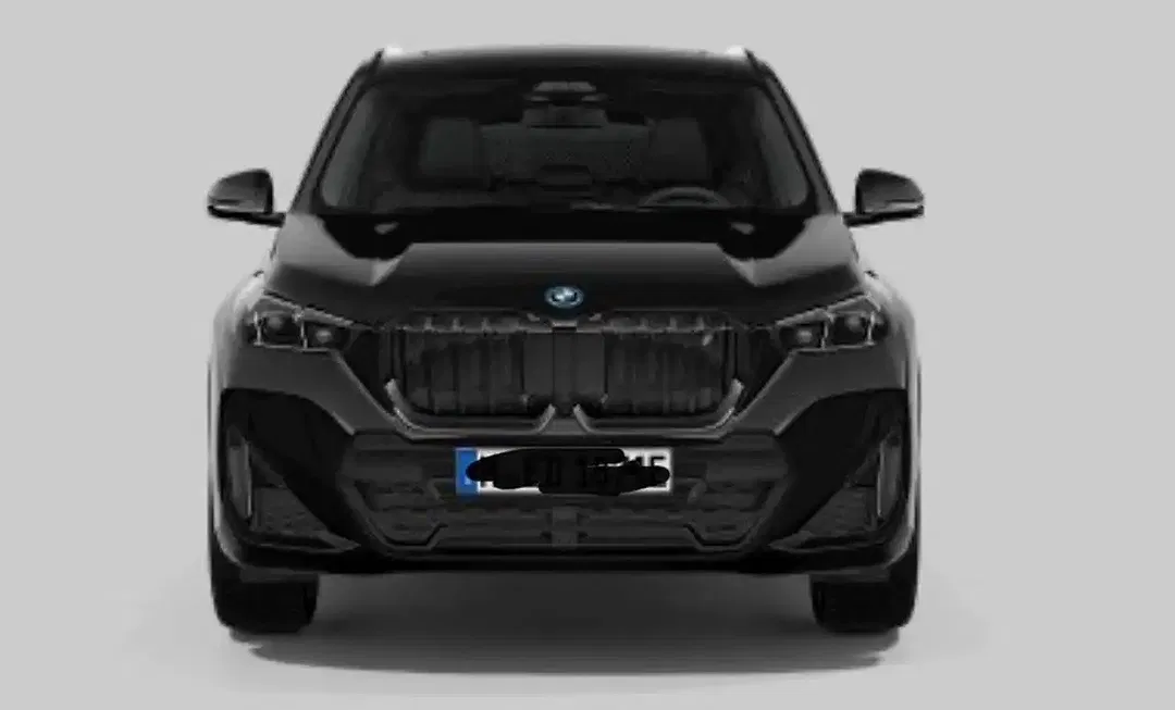 BMW iX1 M Sport Pro - Thumbnail 2