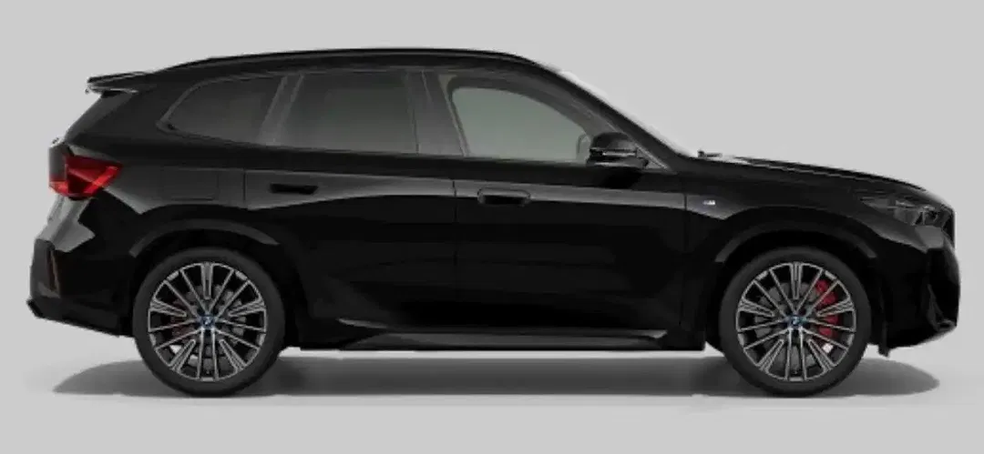 BMW iX1 M Sport Pro - Thumbnail 4