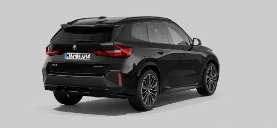 BMW iX1 M Sport Pro - Thumbnail 7