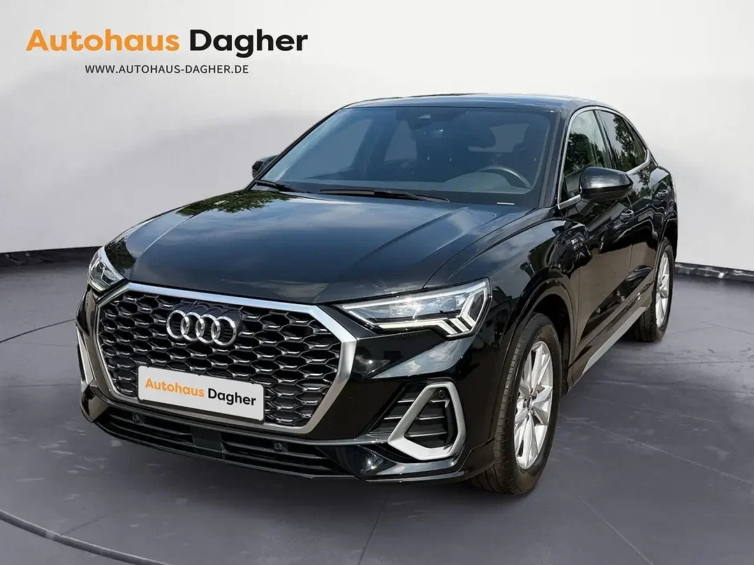 Audi Q3 Sportback S line - Afbeelding 1