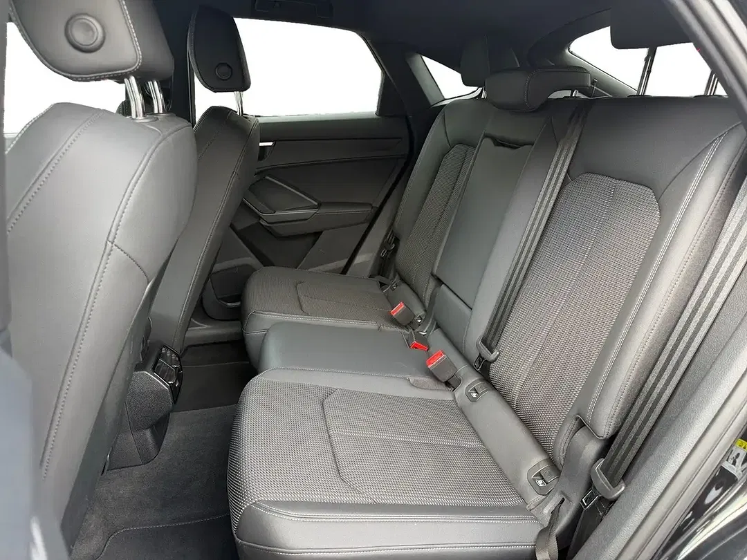 Audi Q3 Sportback S line - Thumbnail 14