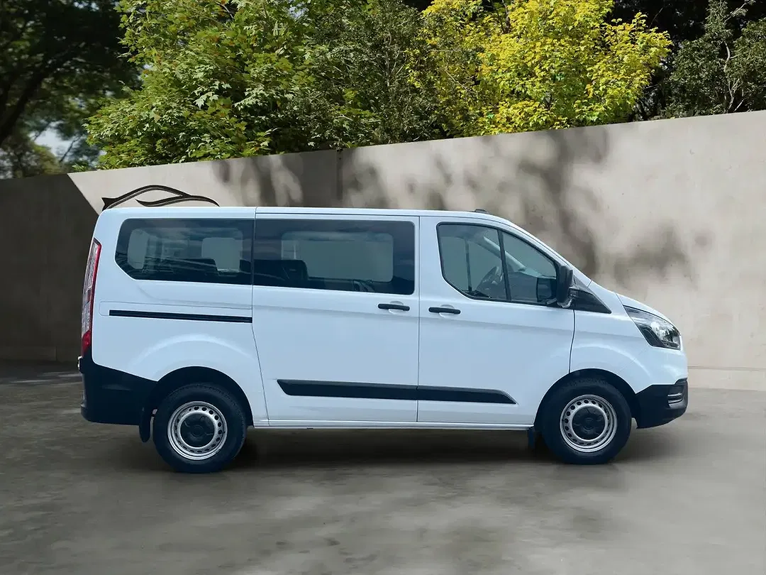 Ford Transit Custom - Thumbnail 4