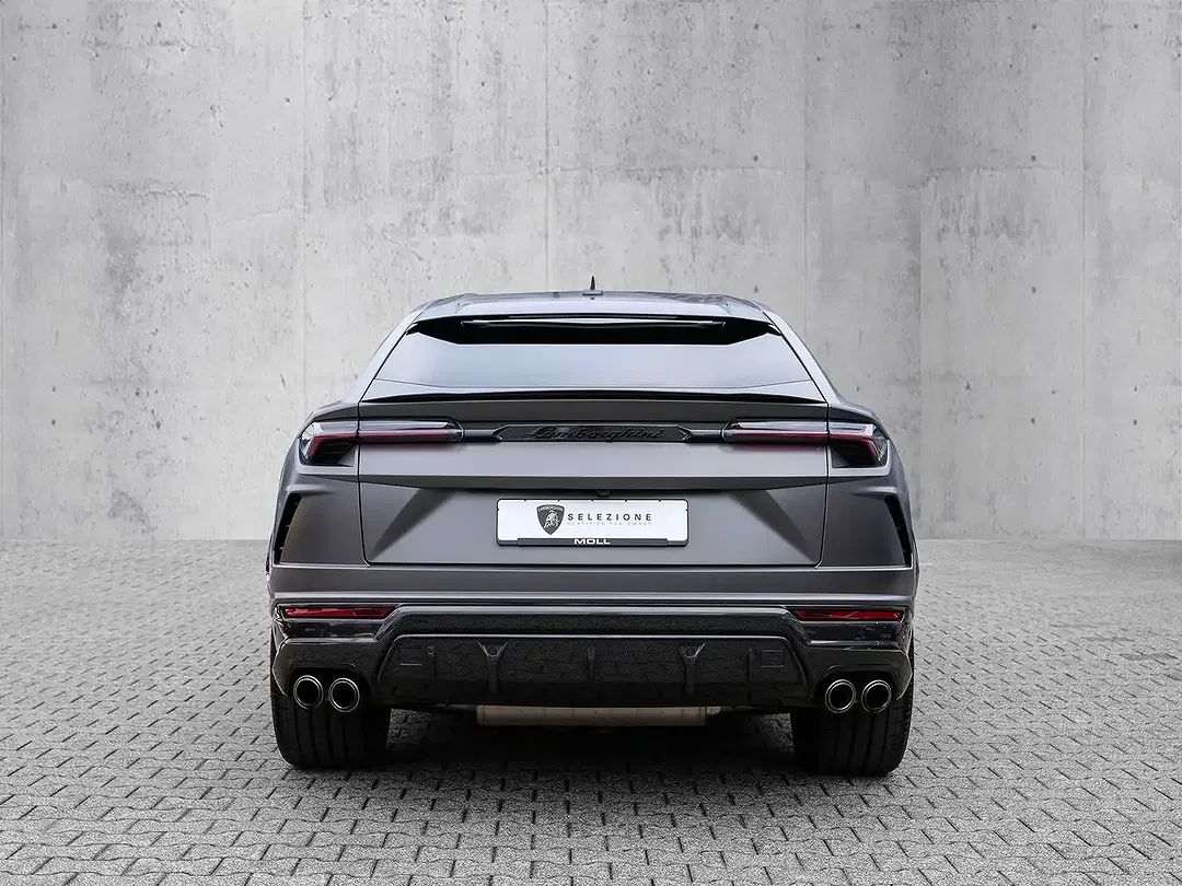 Lamborghini Urus - Thumbnail 4
