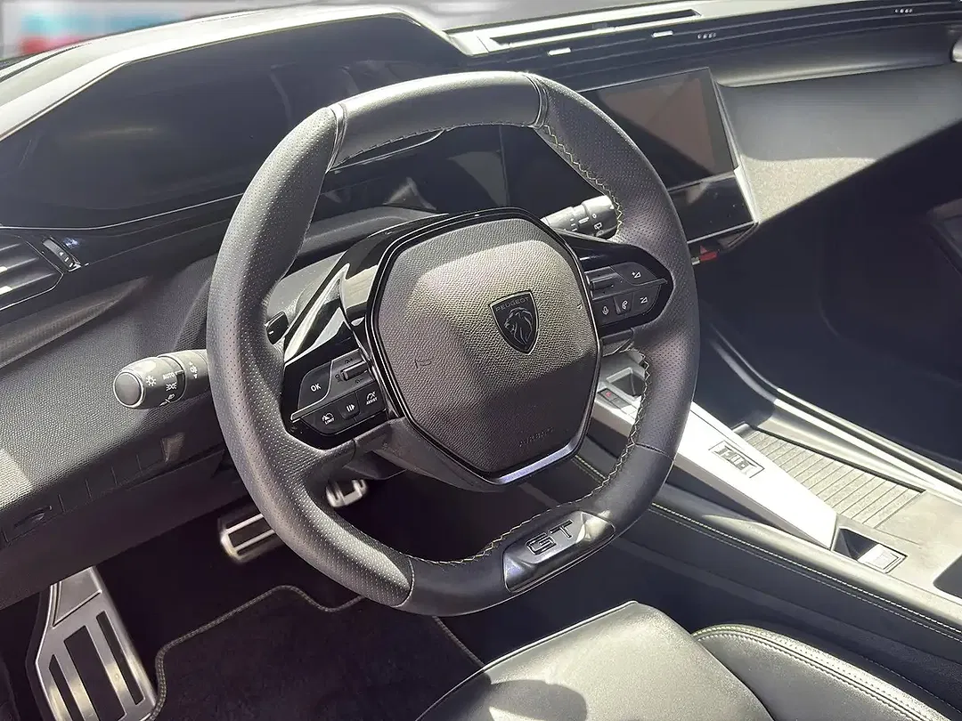 Peugeot 308 GT - Thumbnail 11