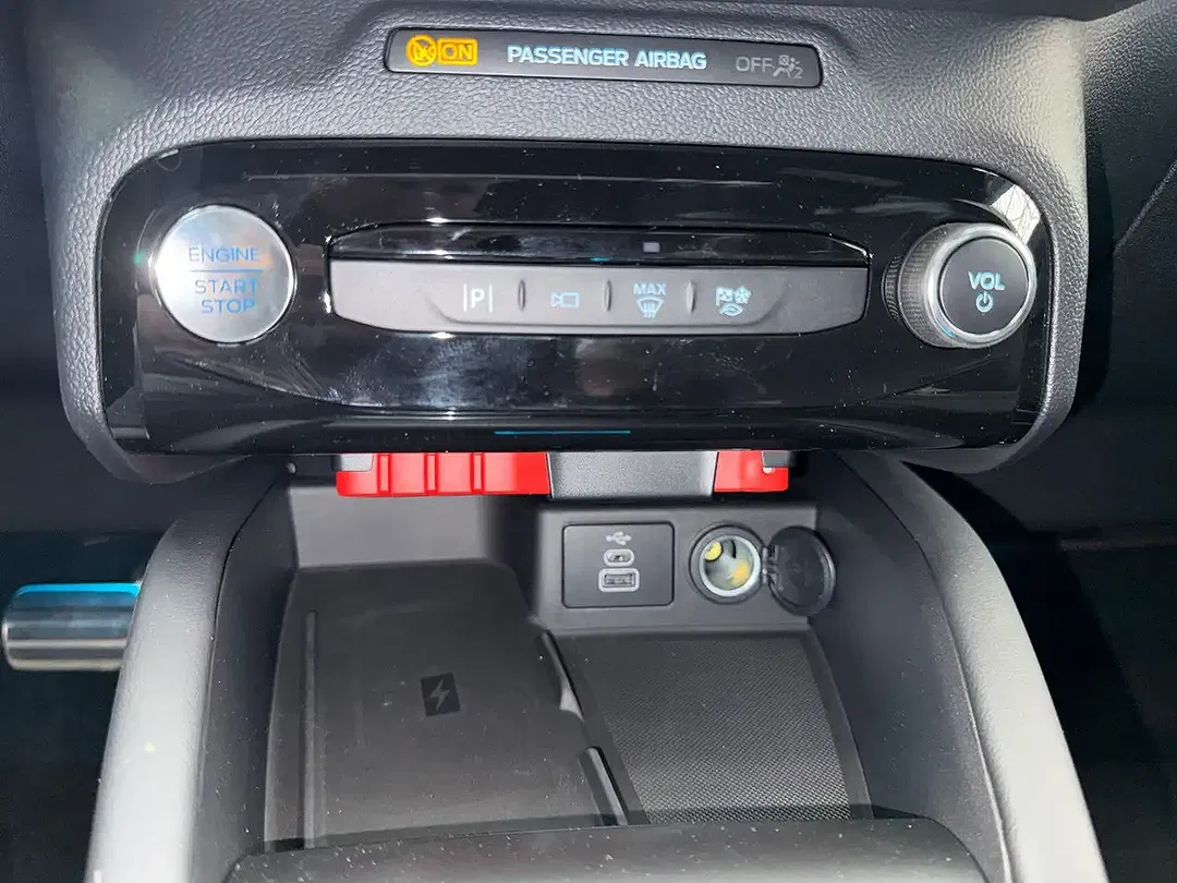 Ford Kuga ST-Line X - Thumbnail 12