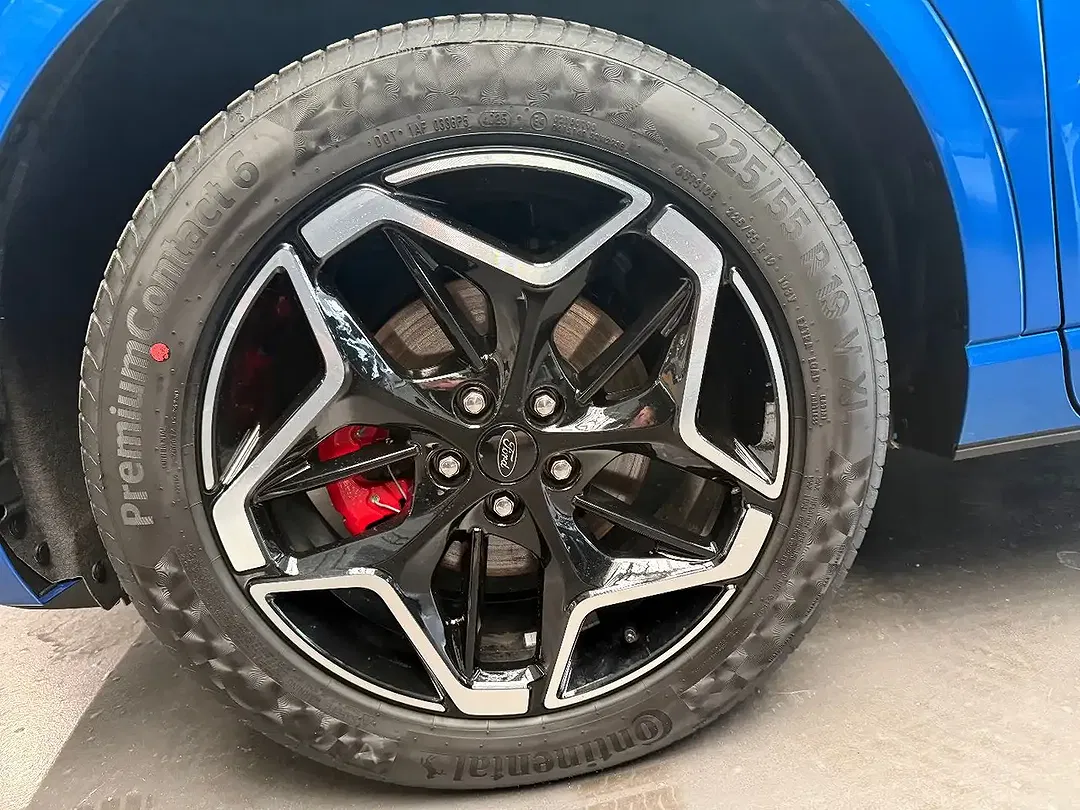 Ford Kuga ST-Line X - Thumbnail 2