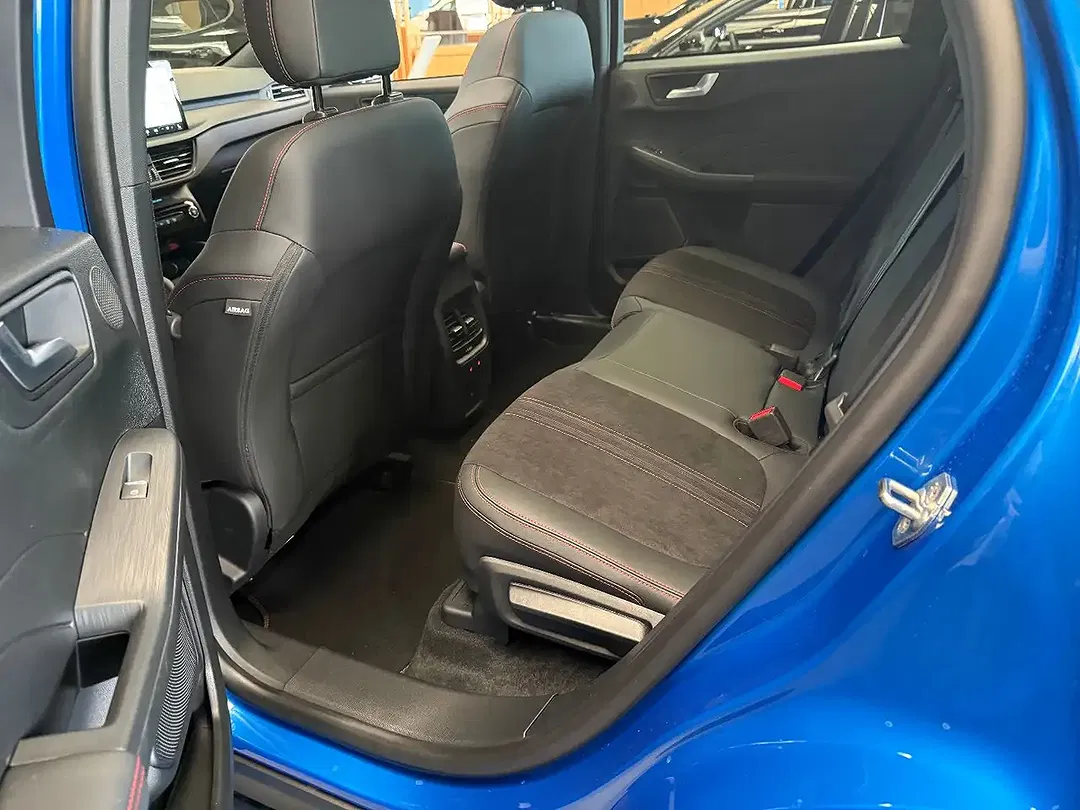 Ford Kuga ST-Line X - Thumbnail 7