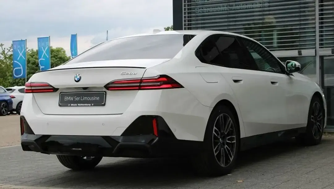 BMW 520 M - Thumbnail 2