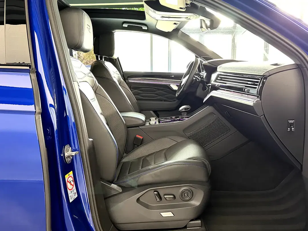 Volkswagen Touareg 3.0 TSI R - Thumbnail 10