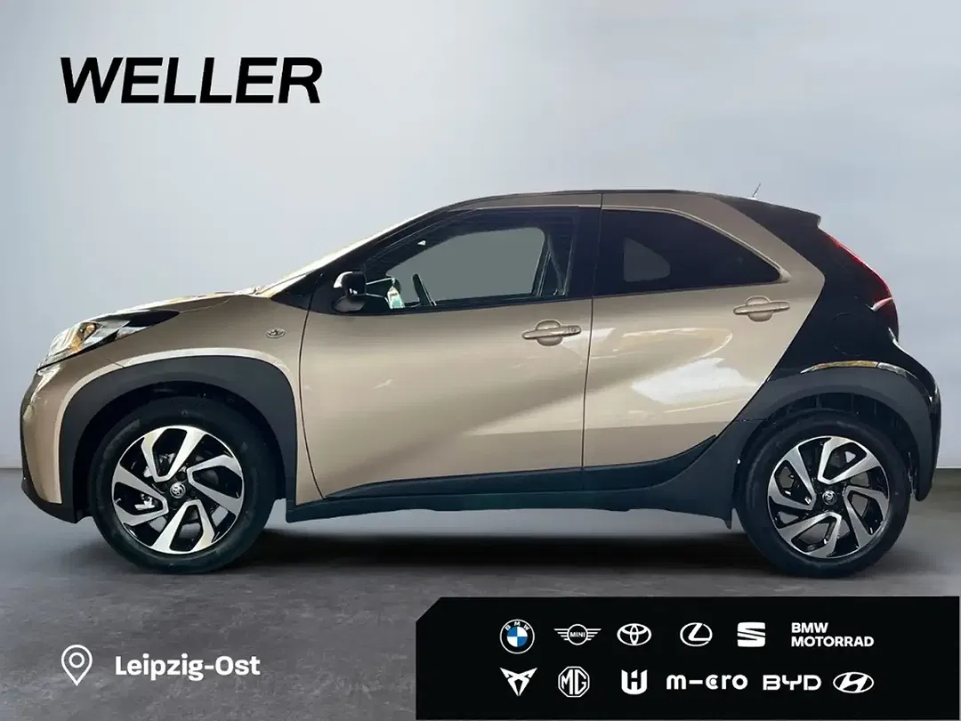 Toyota Aygo X Teamplayer - Thumbnail 4