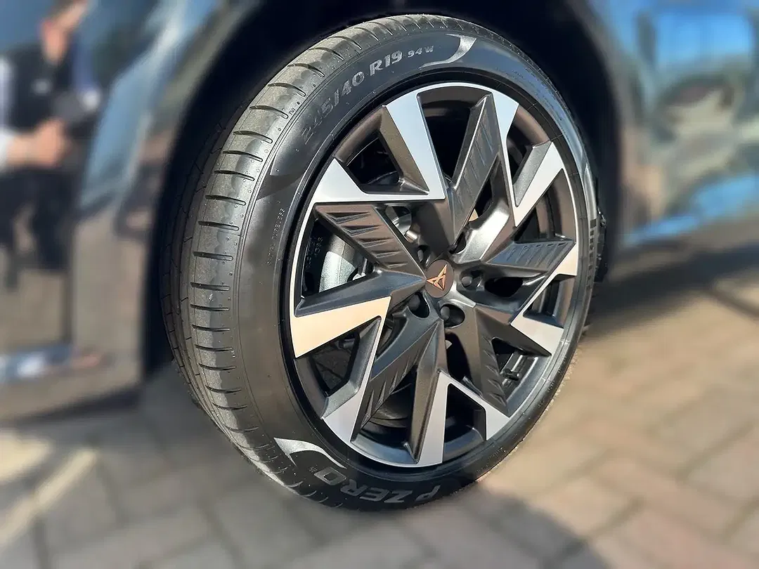 CUPRA Formentor 1.5 TSI DSG AUT - Thumbnail 7