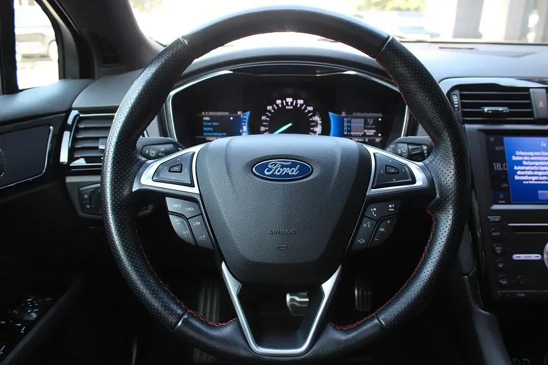 Ford Mondeo 2.0 Hybrid ST-Line - Thumbnail 8