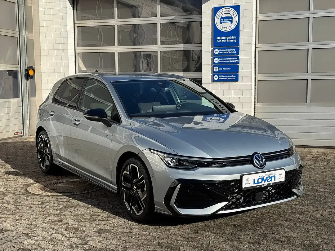Volkswagen Golf 1.5 TSI R-Line - Thumbnail 3