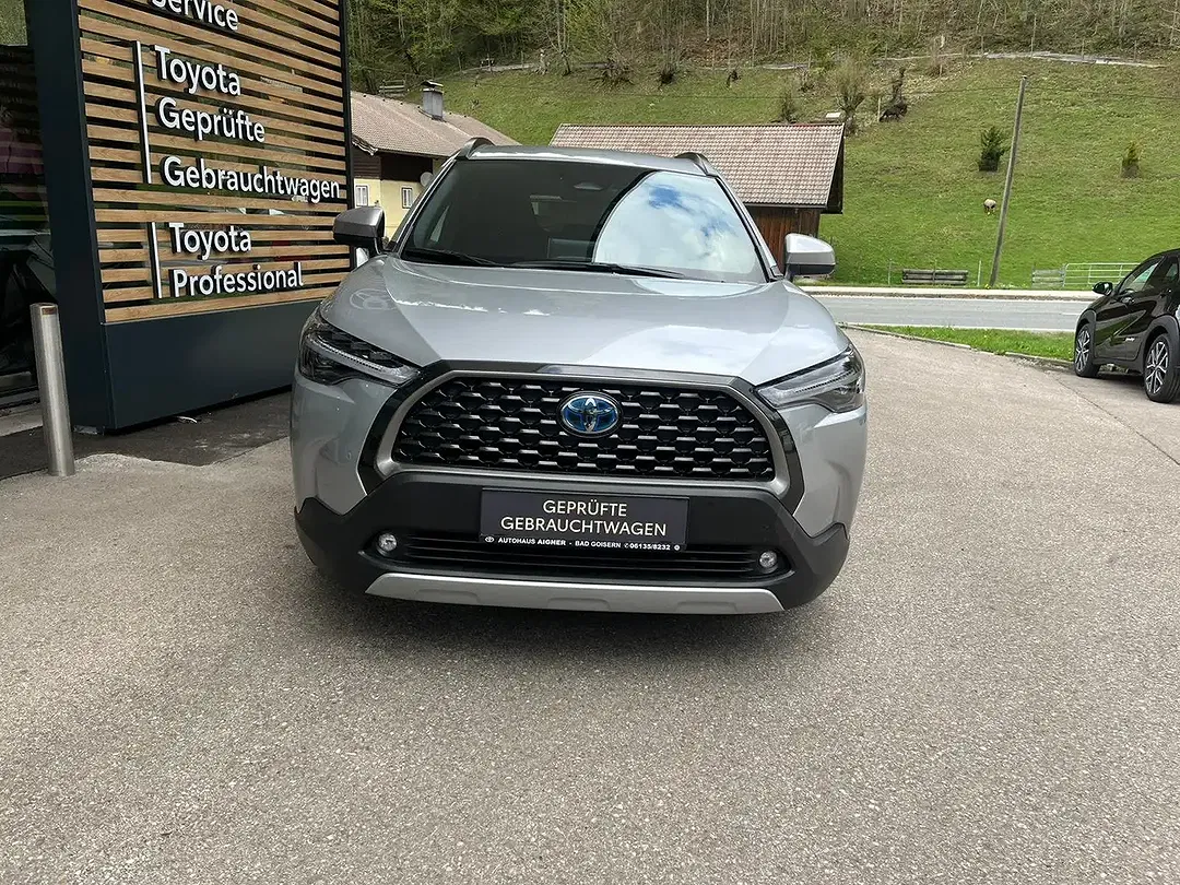 Toyota Corolla Cross Active - Thumbnail 3