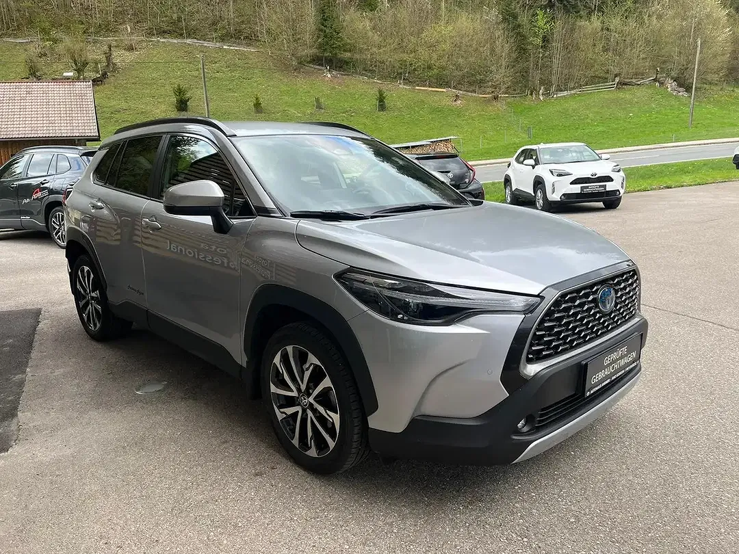 Toyota Corolla Cross Active - Thumbnail 4