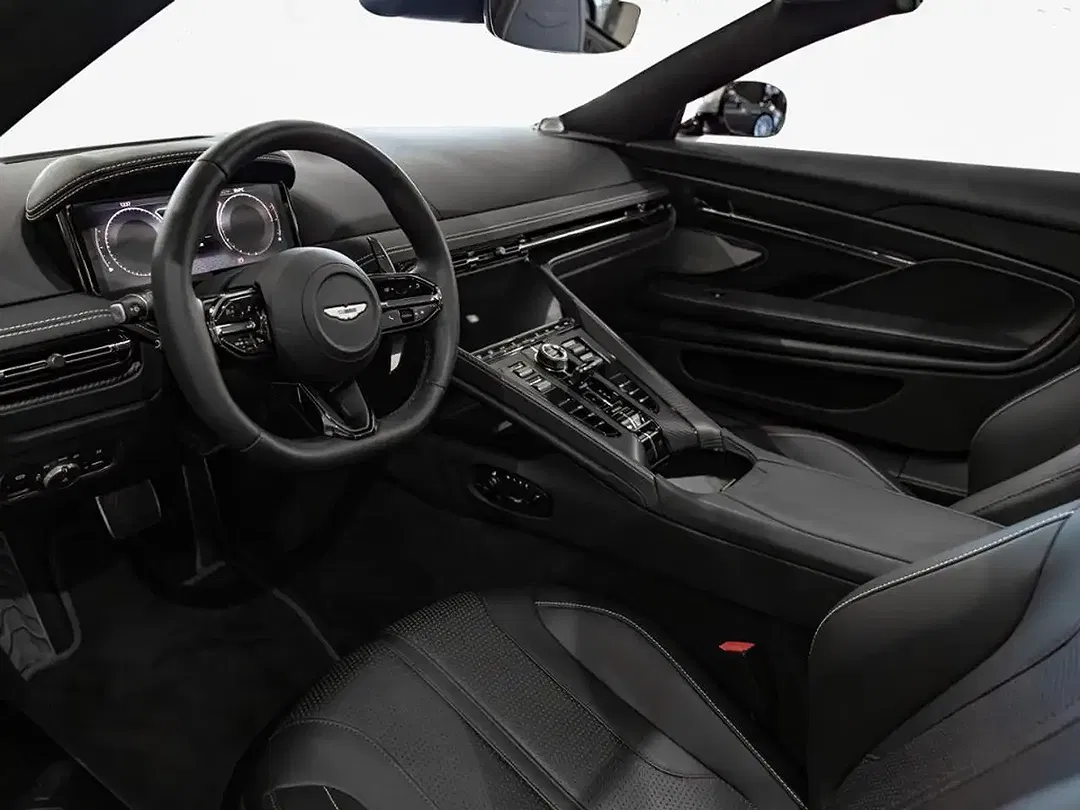 Aston Martin DB12 Volante - Thumbnail 3