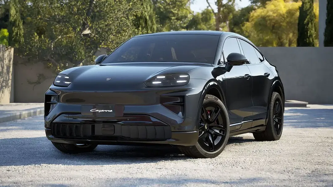 Porsche Cayenne EV Turbo Coupe Active - foto 2