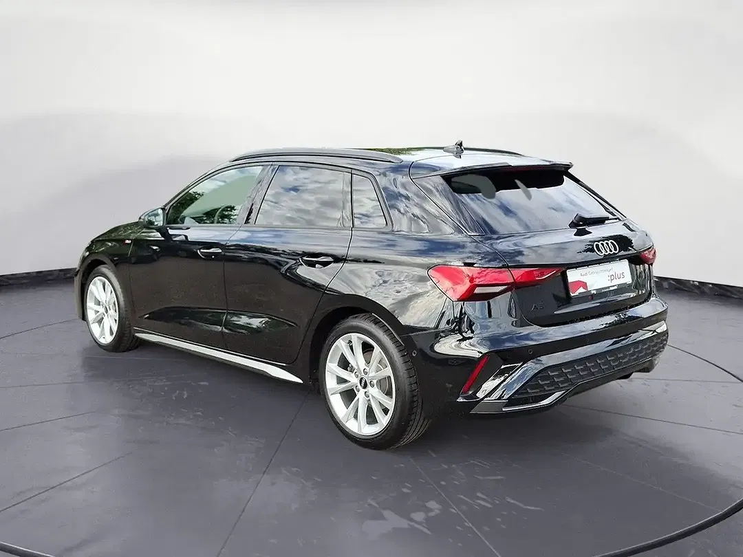 Audi A3 S tronic S line - Thumbnail 7