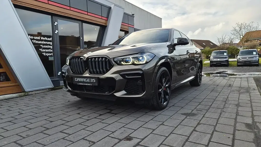 BMW X6 M - Thumbnail 4