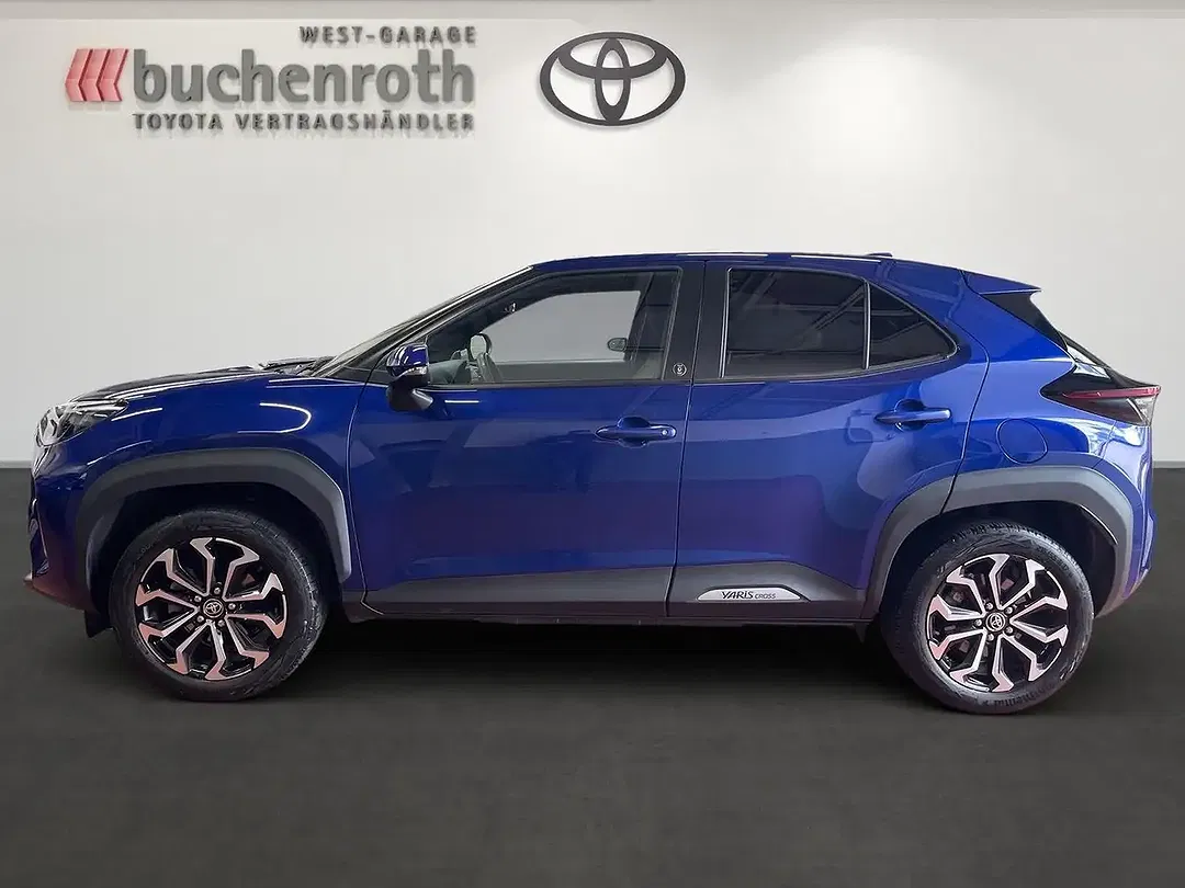 Toyota Yaris Cross Hybrid Team Deutschland - Thumbnail 8