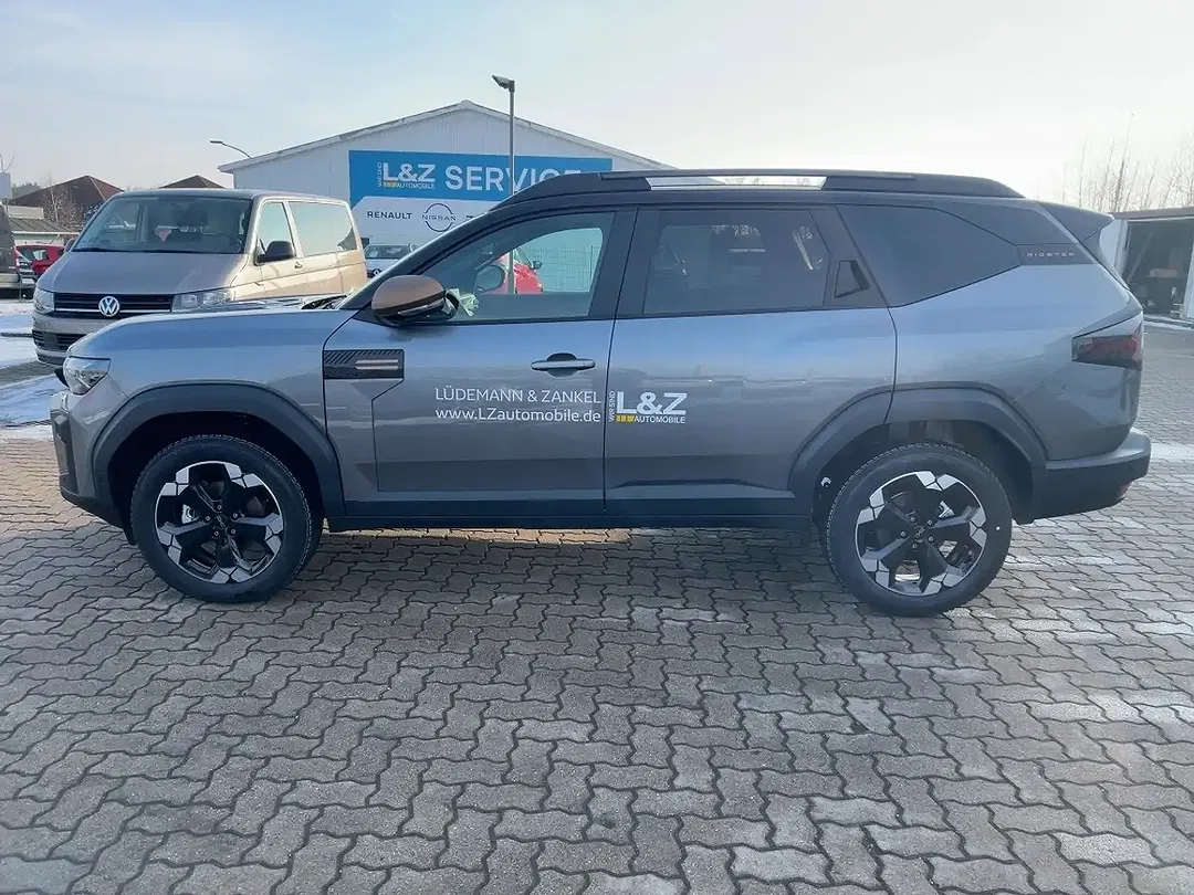 Dacia Bigster Hybrid Extreme - Thumbnail 2