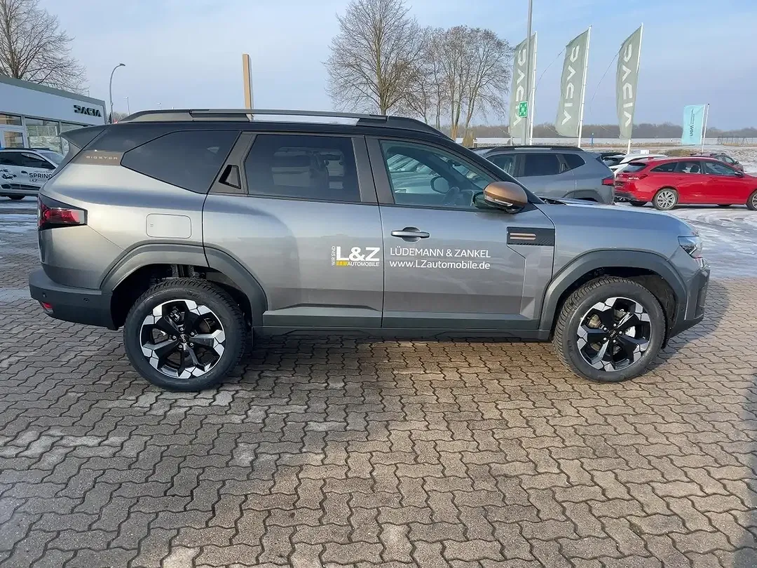 Dacia Bigster Hybrid Extreme - Thumbnail 5