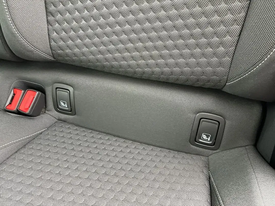 Volkswagen T-Roc 1.5 eTSI DSG Life - Thumbnail 22
