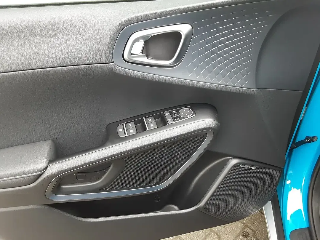 Kia Soul - Thumbnail 11