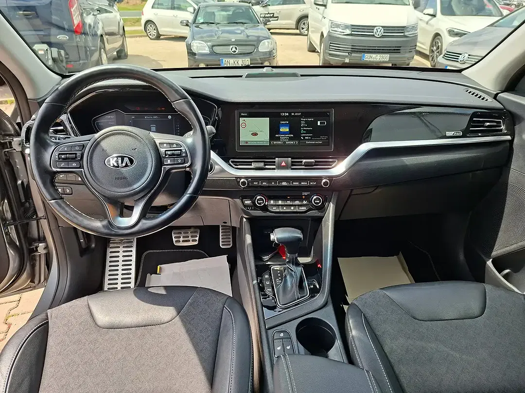 Kia Niro PHEV Hybrid Spirit - Thumbnail 13