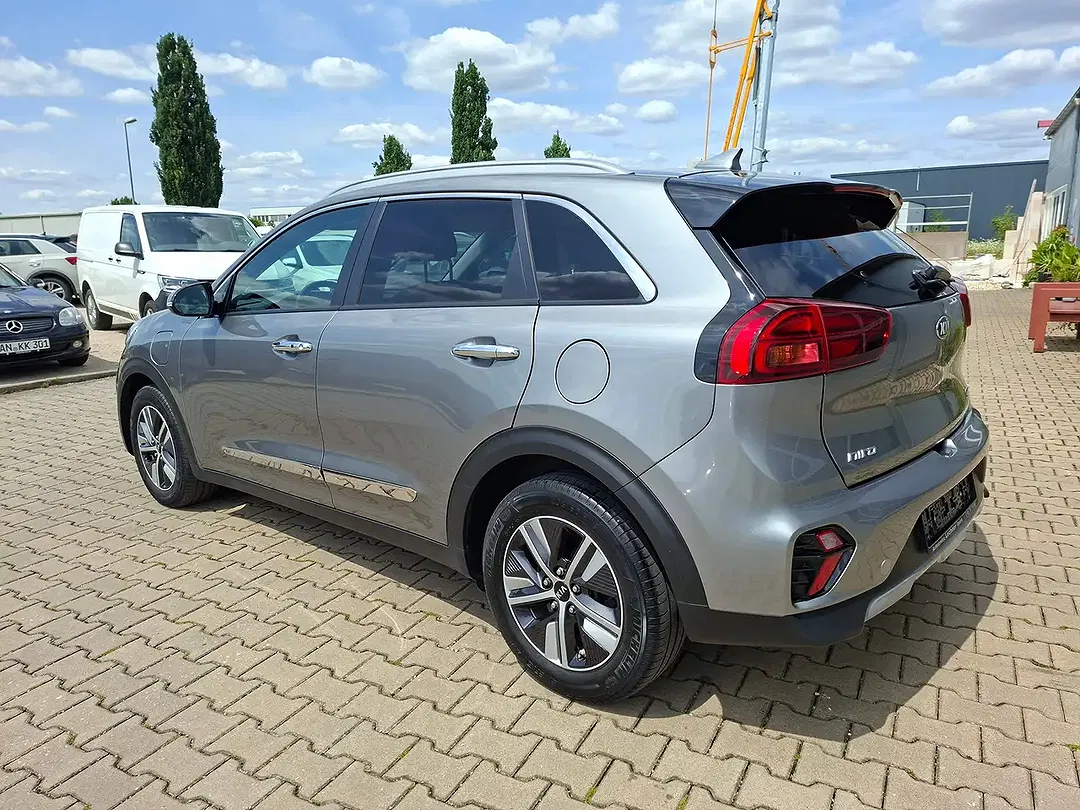 Kia Niro PHEV Hybrid Spirit - Thumbnail 4