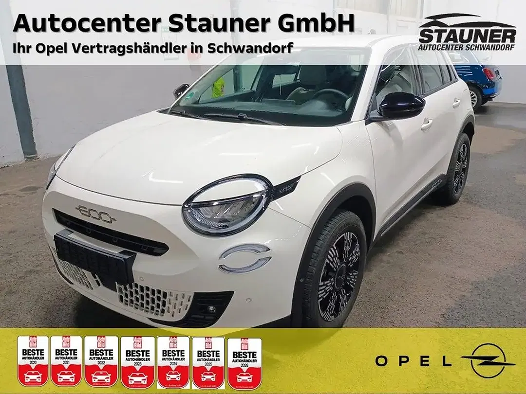 Fiat 600 1.2 Hybrid DCT - foto 1