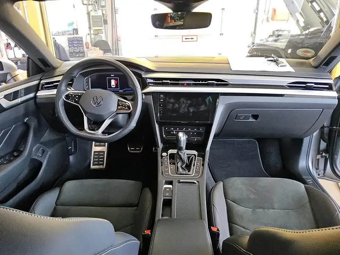Volkswagen Arteon TSI DSG R-Line - Thumbnail 8
