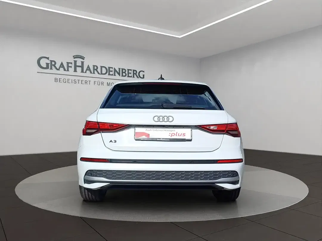 Audi A3 Sportback advanced - Thumbnail 4