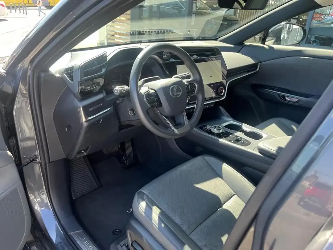 Lexus RZ Executive Line - Thumbnail 12