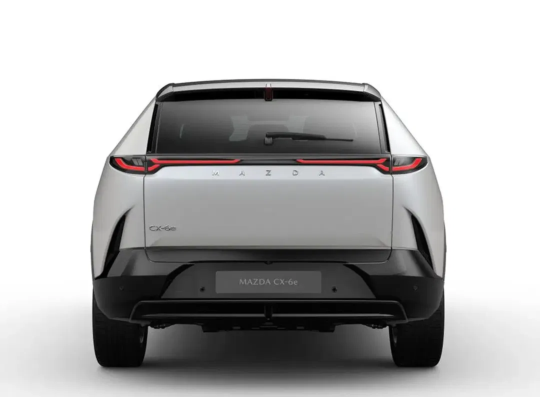 Mazda CX-6e Takumi - Thumbnail 4