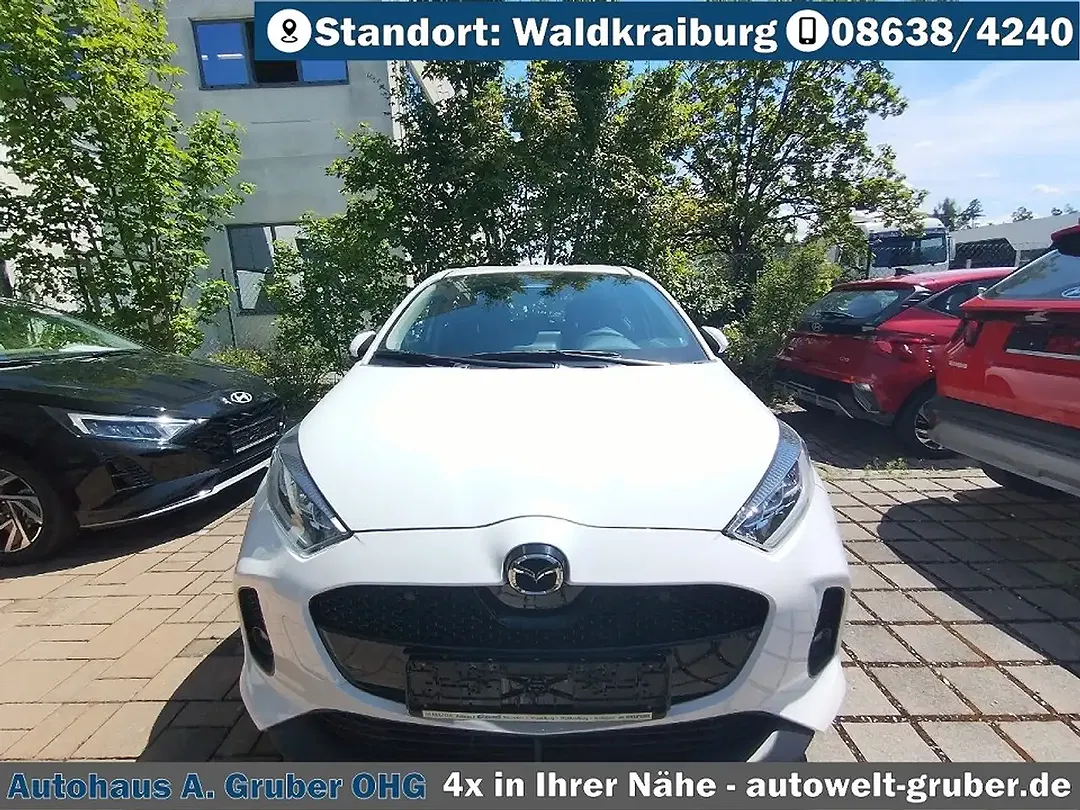 Mazda 2 Hybrid - Thumbnail 5