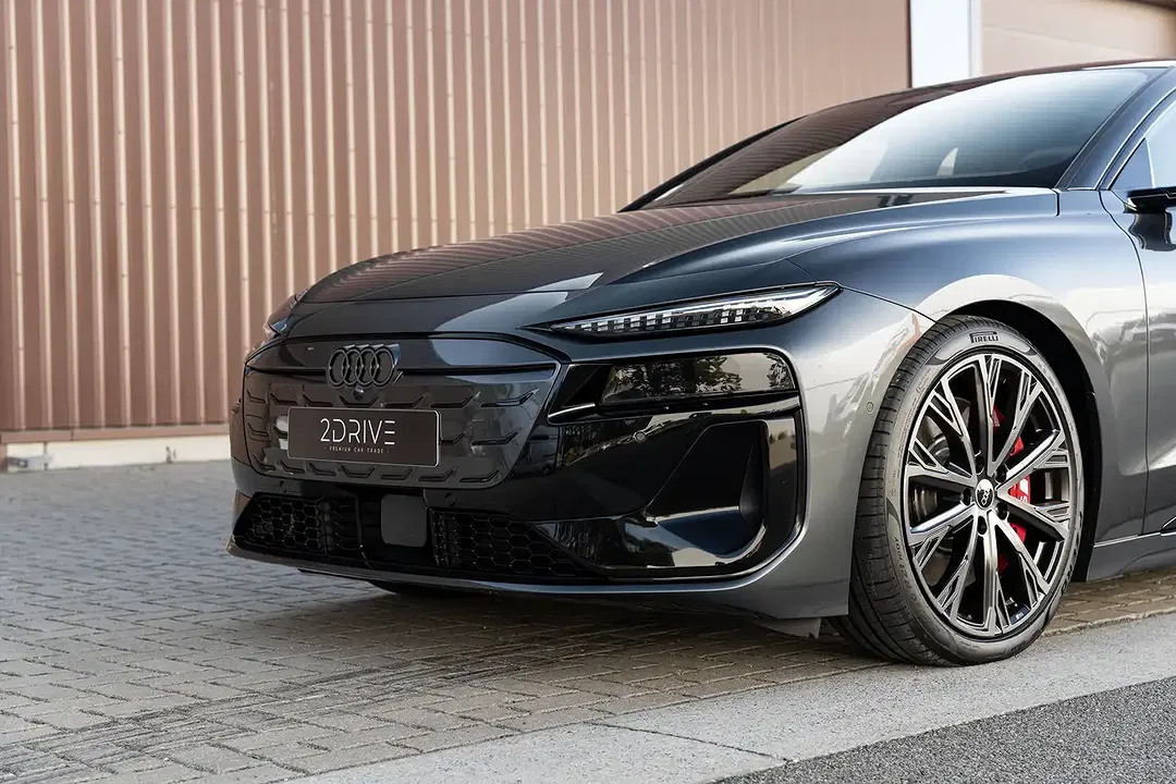 Audi S6 e-tron Avant Edition One plus - Thumbnail 10