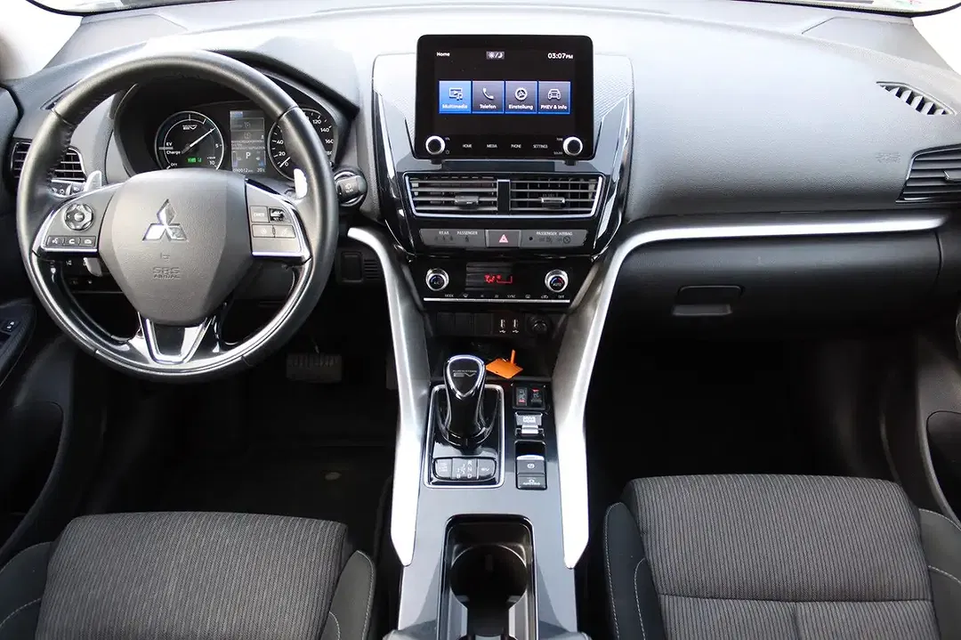 Mitsubishi Eclipse Cross 2.4 AUT 4WD Basis - Thumbnail 11