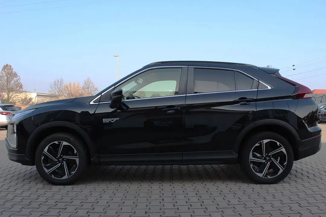 Mitsubishi Eclipse Cross 2.4 AUT 4WD Basis - Thumbnail 9